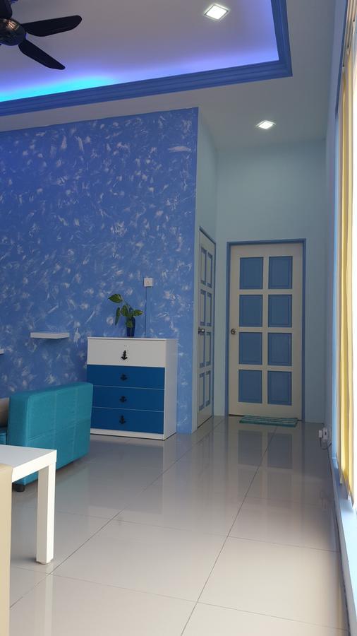 Bentong Street View Guest House 文冬街景旅馆 Kampong Chabang Экстерьер фото